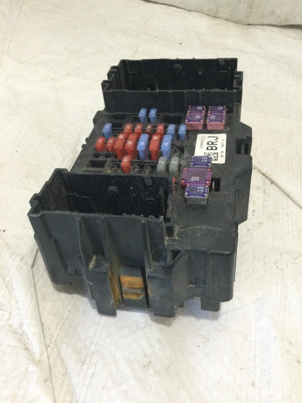 2017 GMC Sierra 1500 Denali Cabin Fuse Relay Box 23459422 OEM