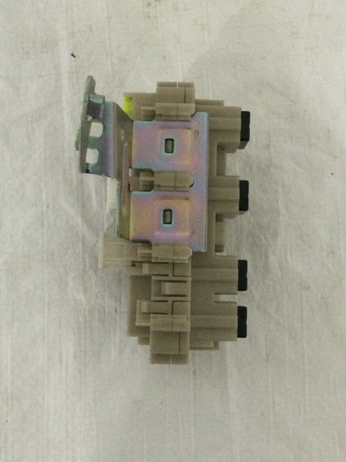 2019 Nissan Rogue Cabin Fuse Box OEM