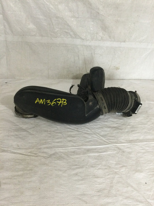 2001 Chevrolet Silverado 2500 Air Intake Duct Tube Hose OEM