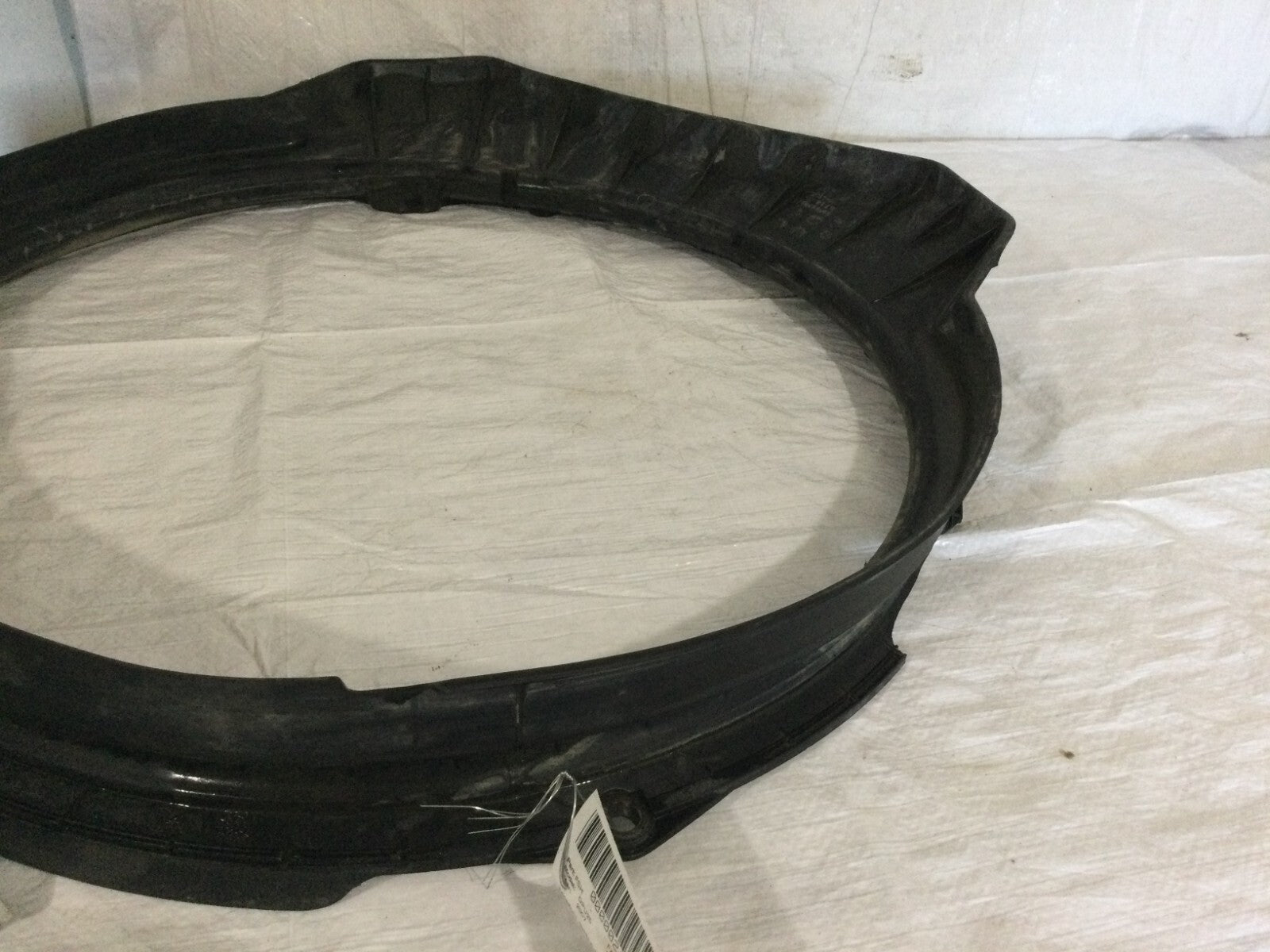 2007 Dodge Ram 2500 Fan Shroud OEM