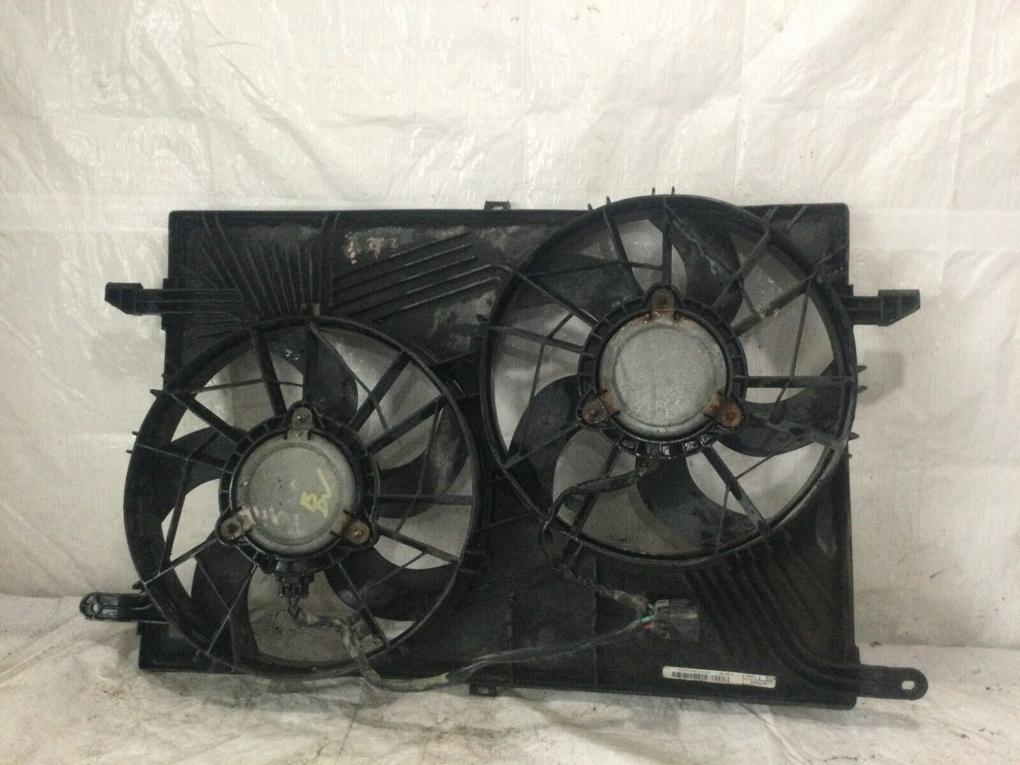 2007 GMC Acadia Intercooler Cooling Fan Assembly OEM 20763602