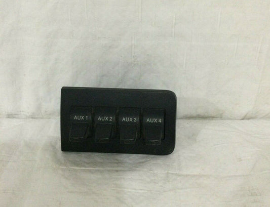 2008-2010 Ford F-250 F-350 Super Duty Auxiliary AUX Switch OEM 8C3T-13D734-AB
