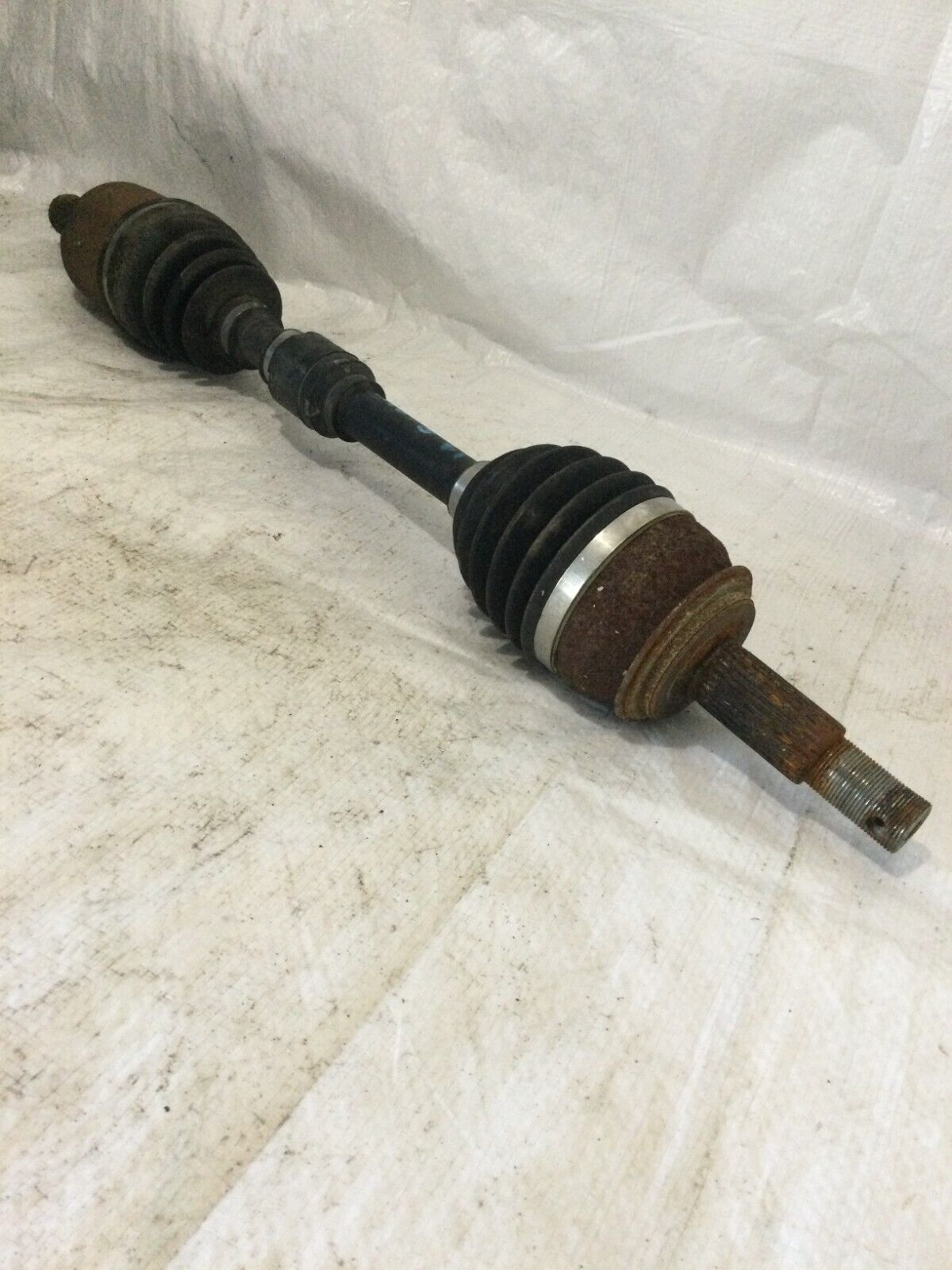 2017 Nissan Rogue Sport Front Right Axle Shaft OEM