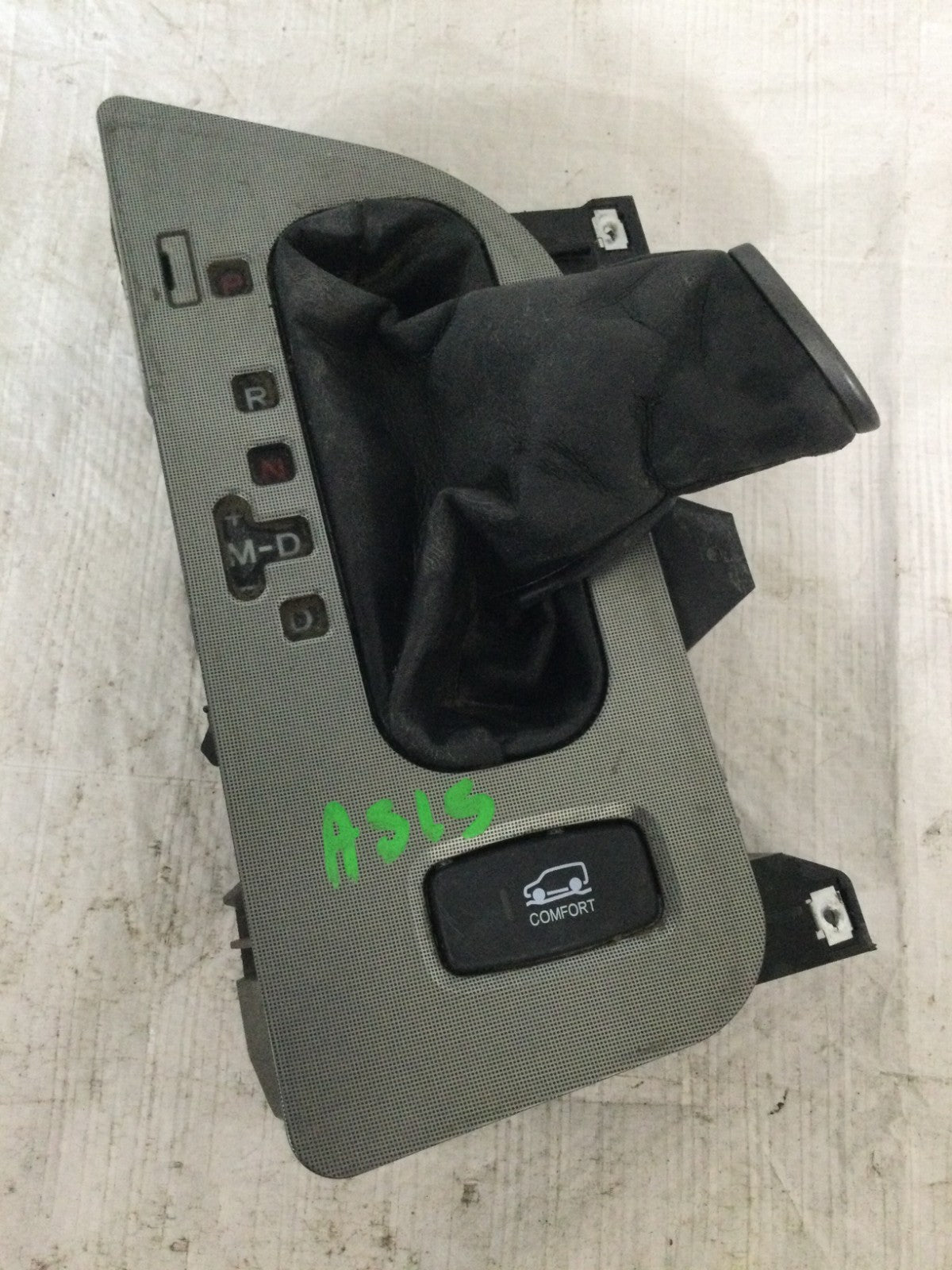 2007 Acura MDX Floor Shifter Cover OEM