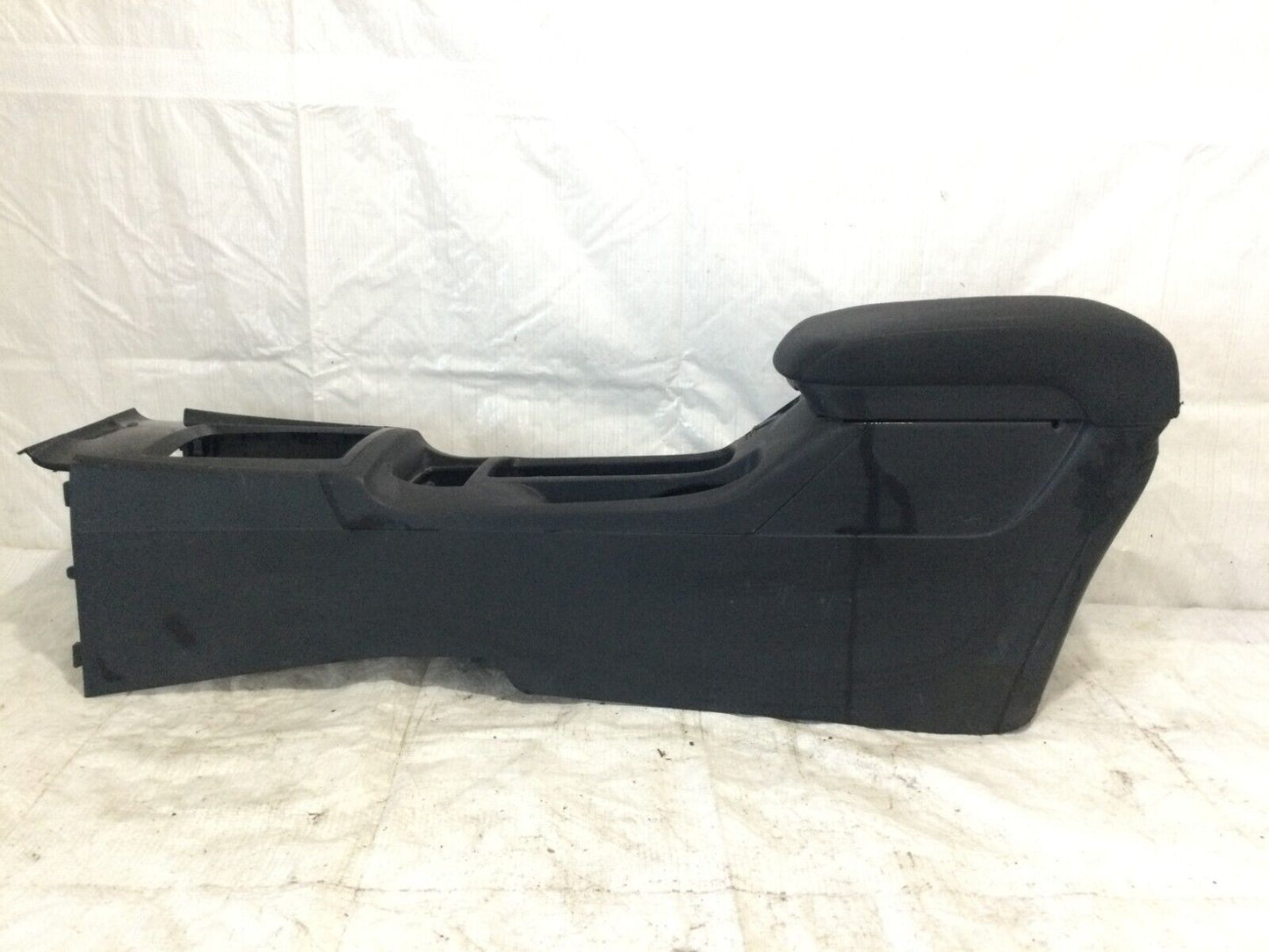 2007 Mitsubishi Lancer Front Center Console LID Assembly W/ Arm Rest OEM