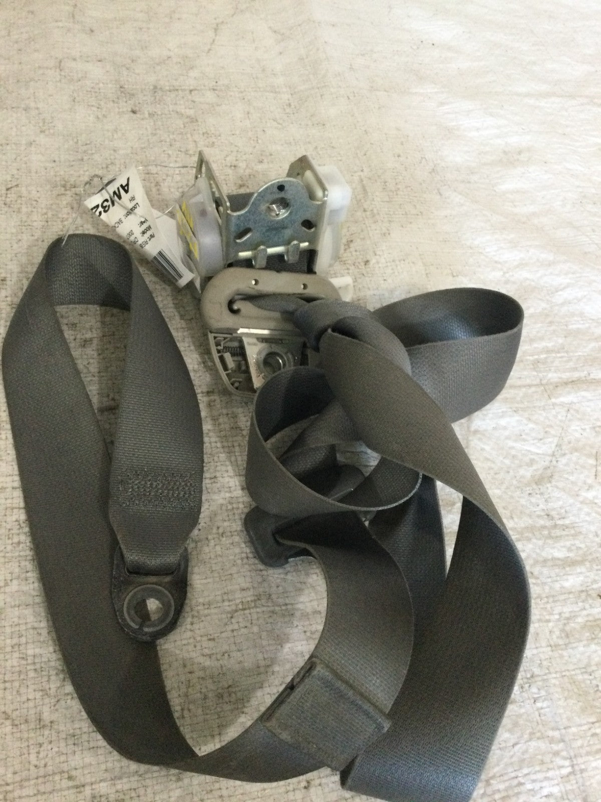 2007 Dodge Ram 1500 Rear Right Passenger Seat Belt OEM 2025850