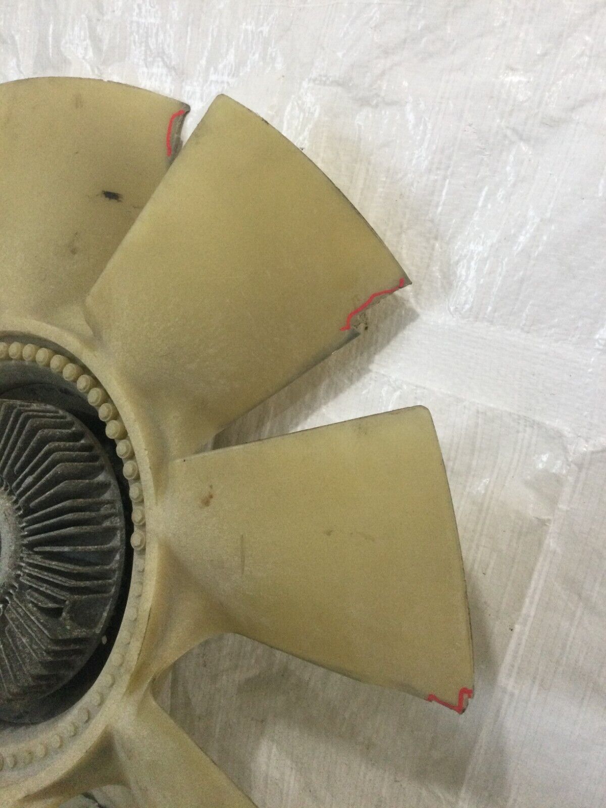 2007 Chevrolet Silverado 2500HD Fan Blade W/ Motor OEM