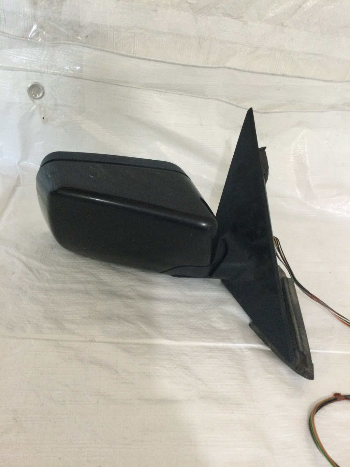 2003 BMW 325I Right Passenger Side Door Mirror OEM 0117352