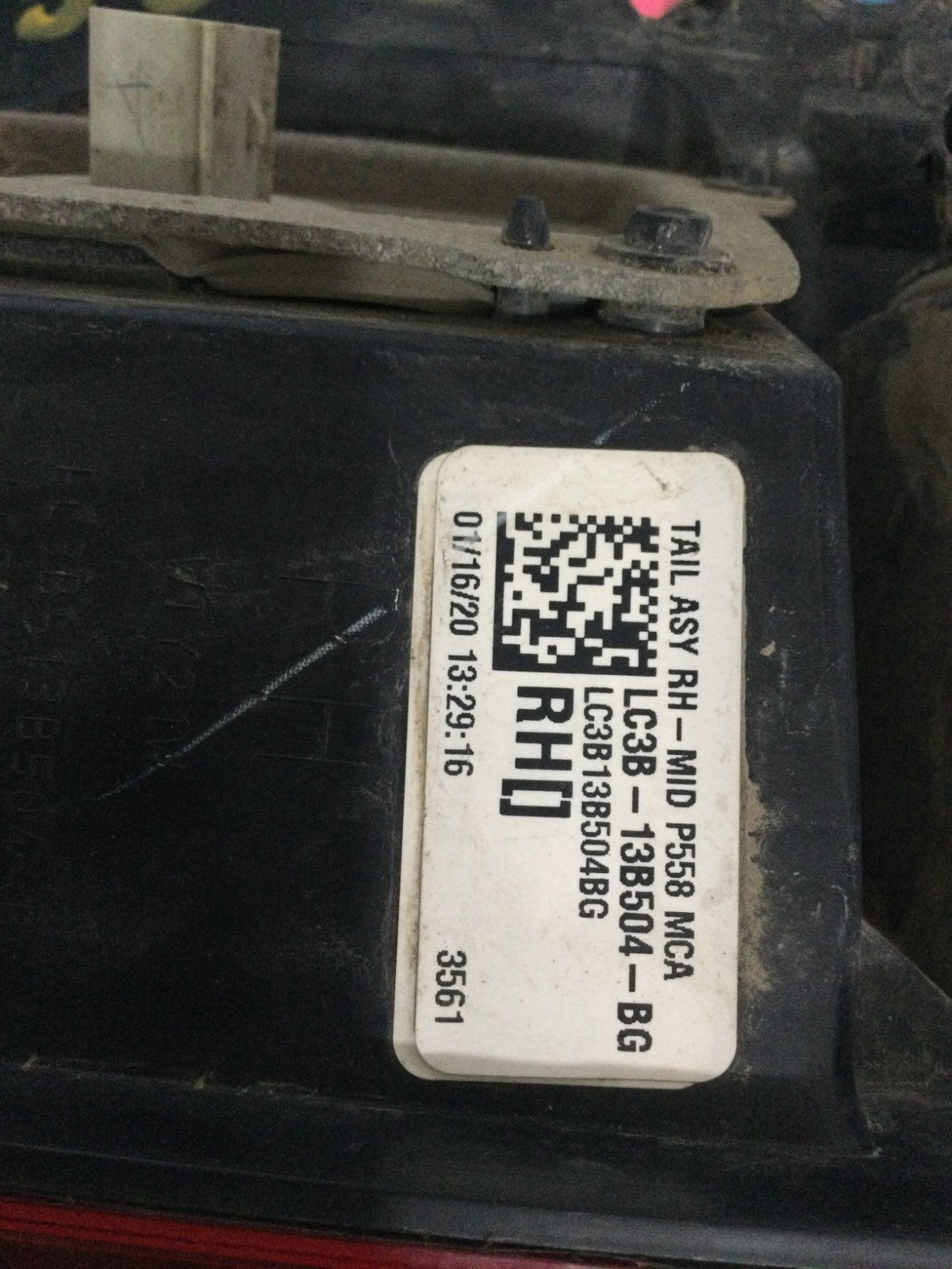 2021 Ford F350 Super Duty Right Passenger Tail Light OEM LC3B-13B504-BG