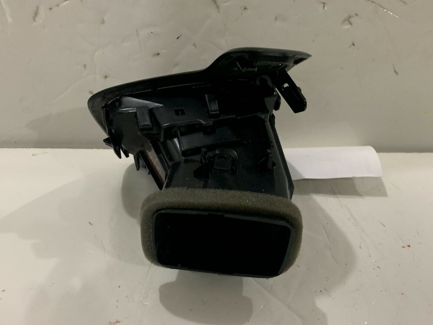 2019 Jeep Compass Left Driver Side Air Vent OEM 5UT64TRMA 