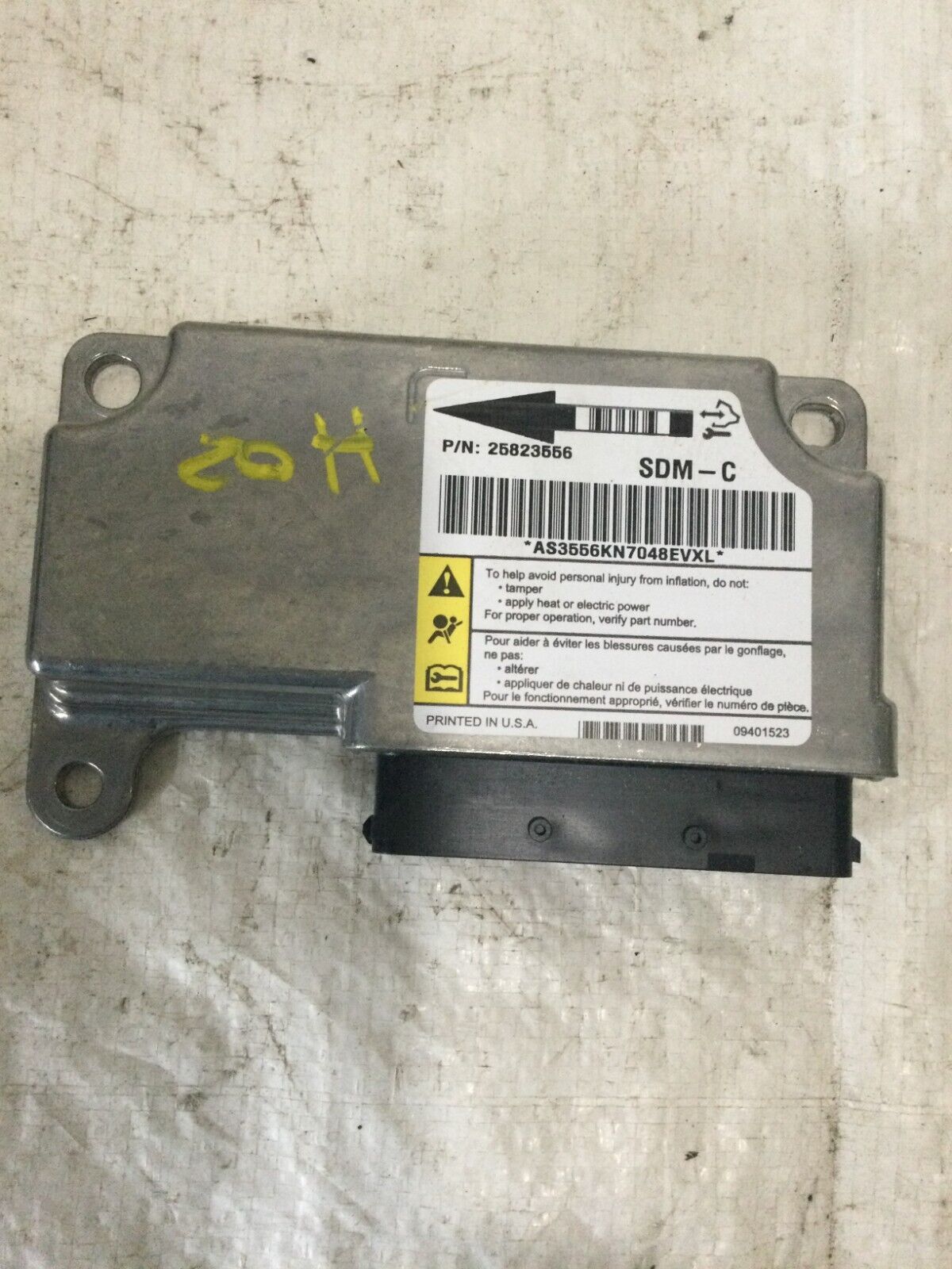 2007 Cadillac Escalade  SRS Module 25823556 OEM