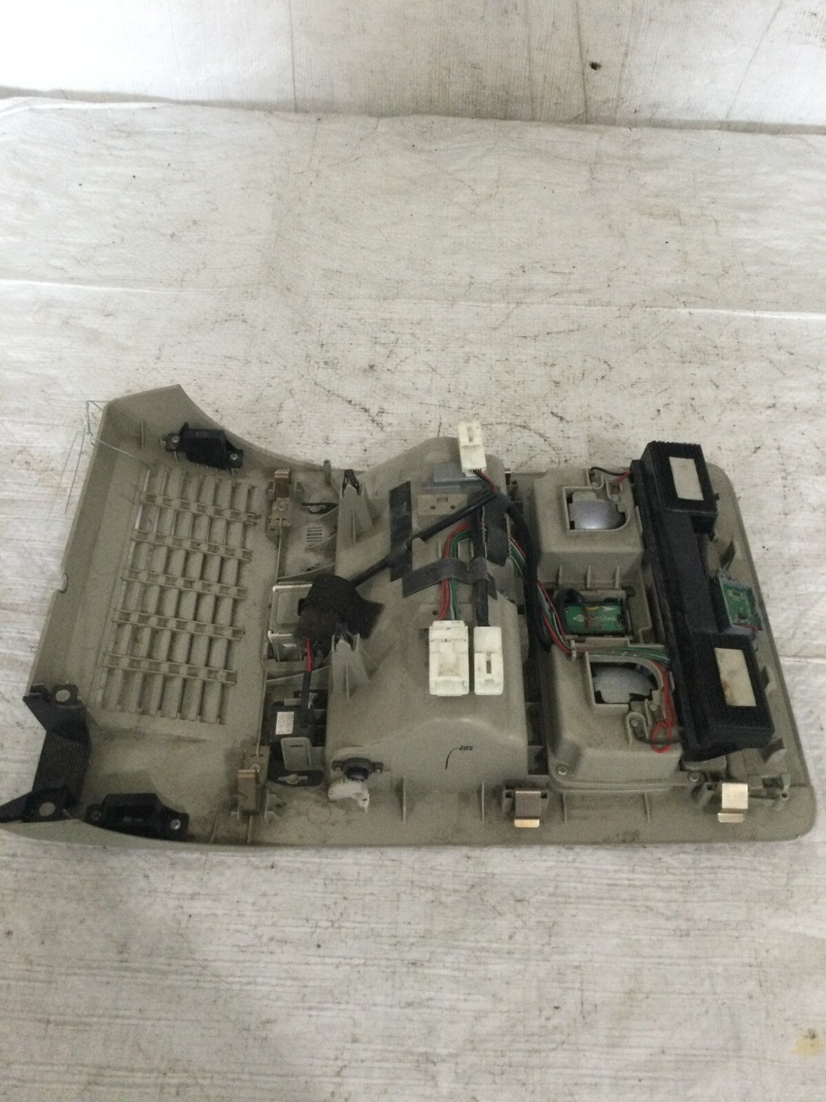 2006 Infiniti M45 Front Overhead Console OEM