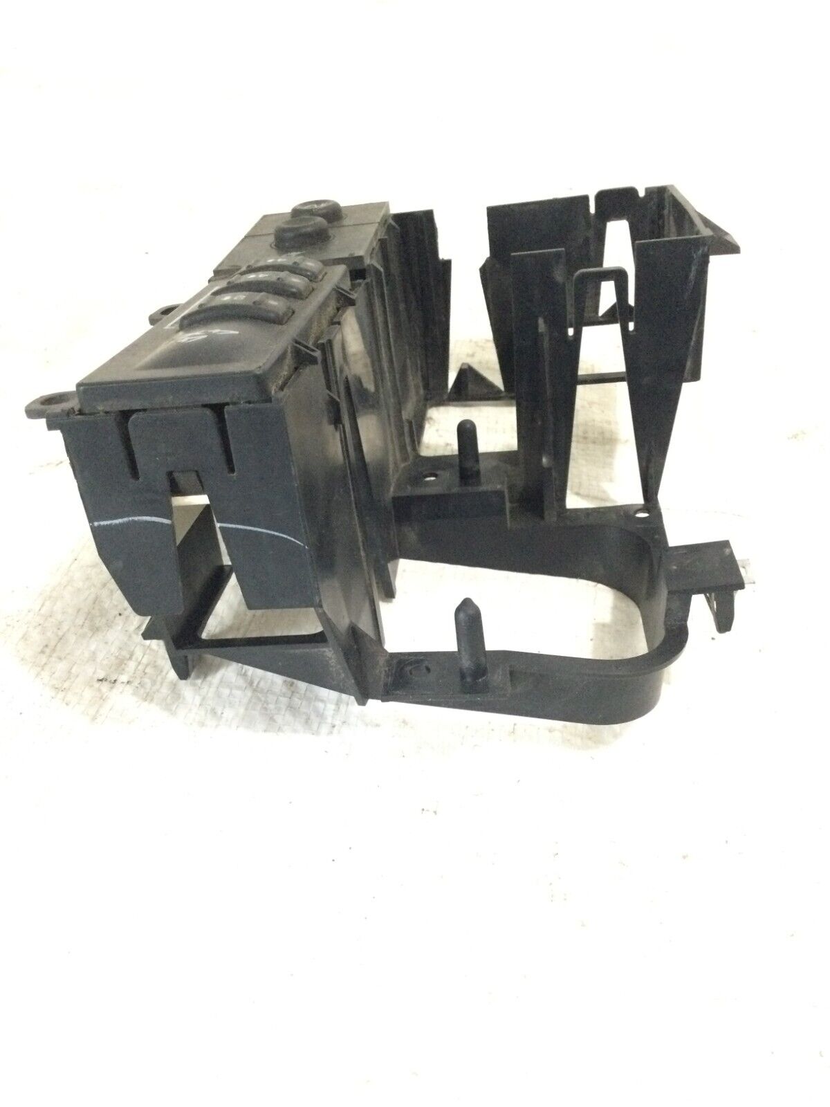 2003-2006 GMC Sierra 2500HD 4WD Control Switch OEM