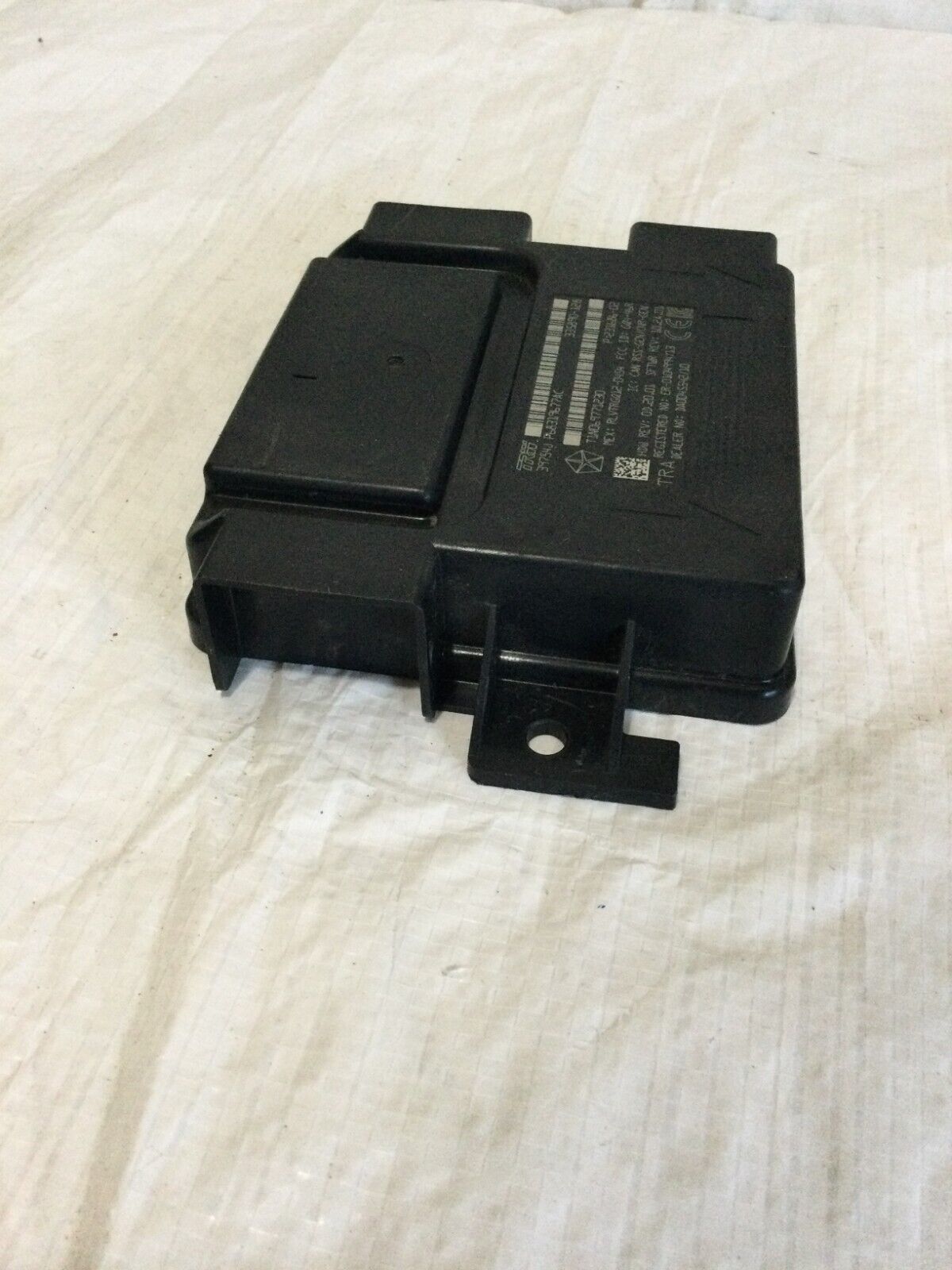 2017 Ram 1500 Hub Receiver Module OEM 68319677AC