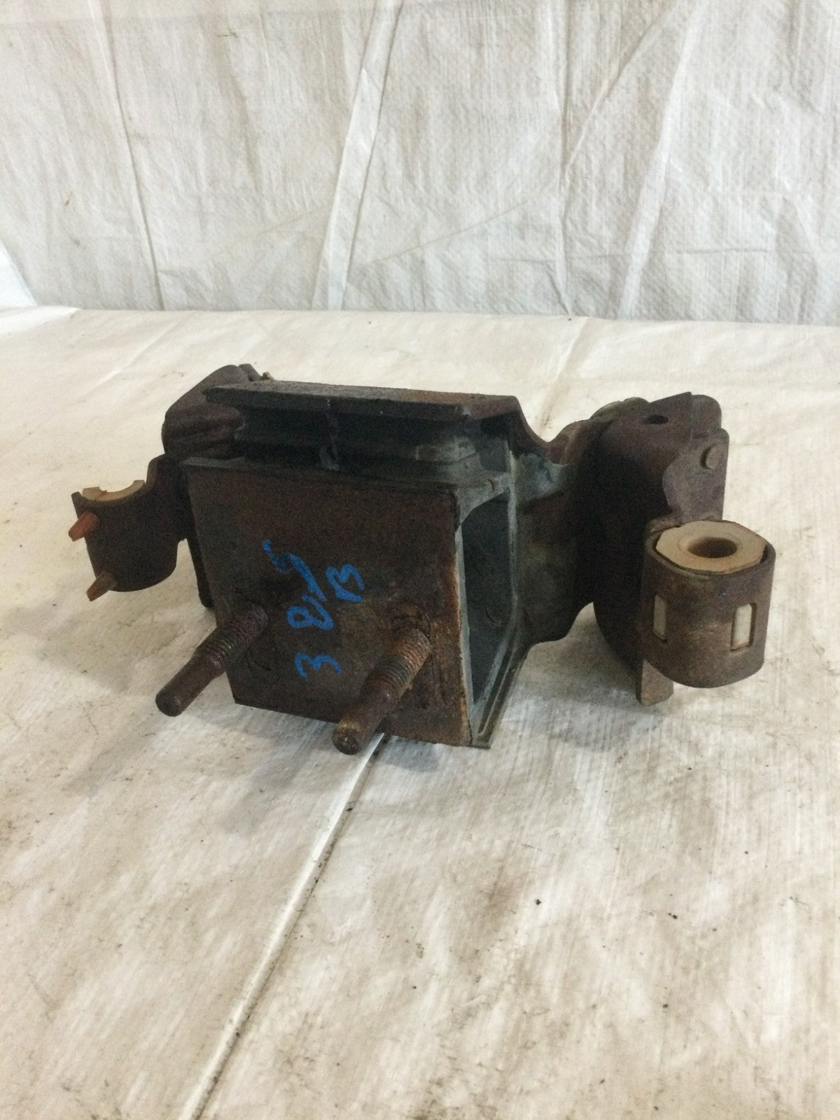 2018 Ford F150 Transmission Mount Bracket OEM