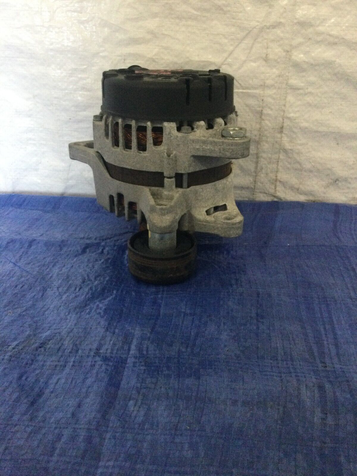 2018 Hyundai Elantra Sedan Alternator Generator 37300-2E821 OEM