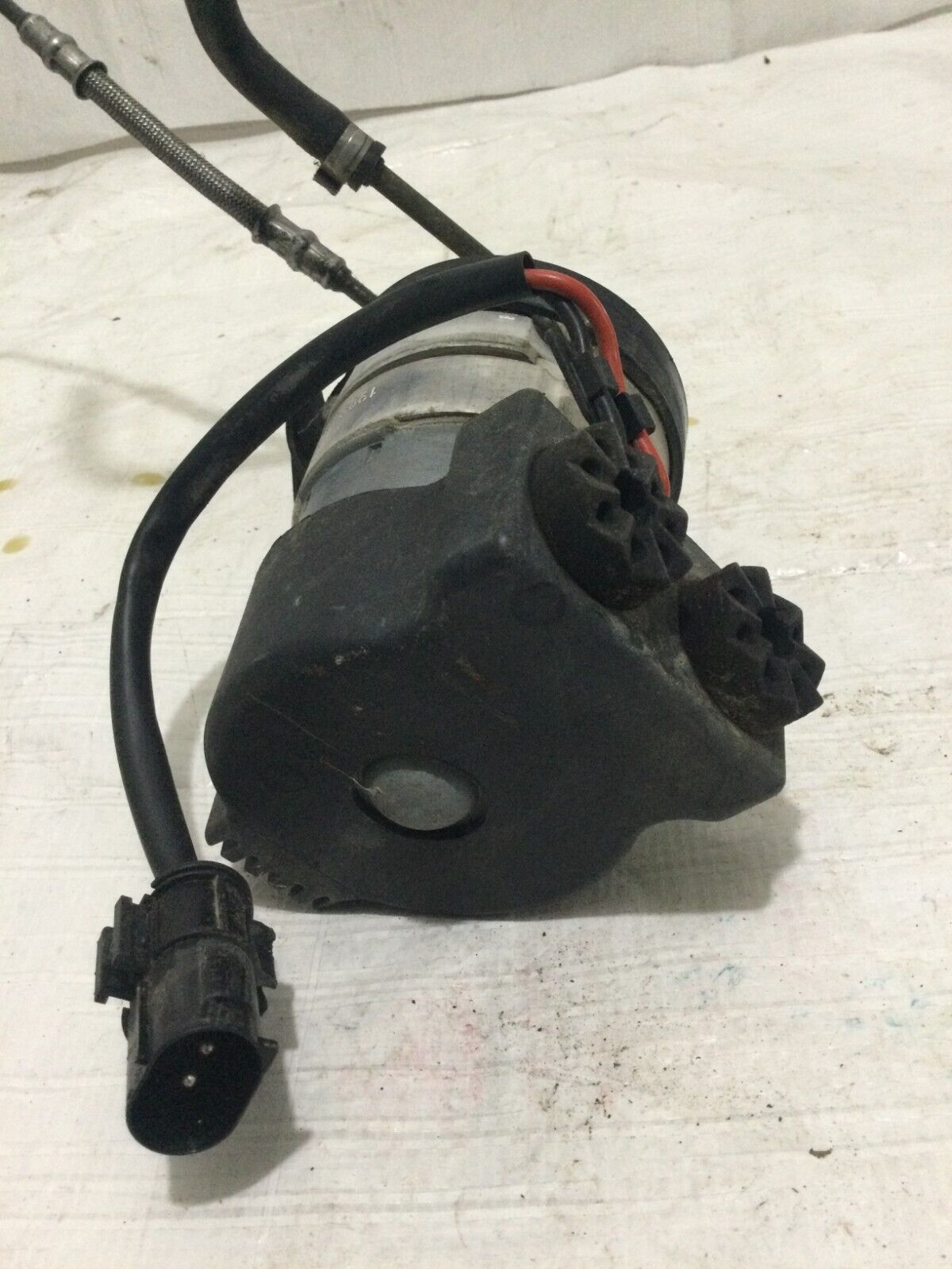 2004 BMW 745I Traction Control DSC Compressor Pump Precharging Pump OEM