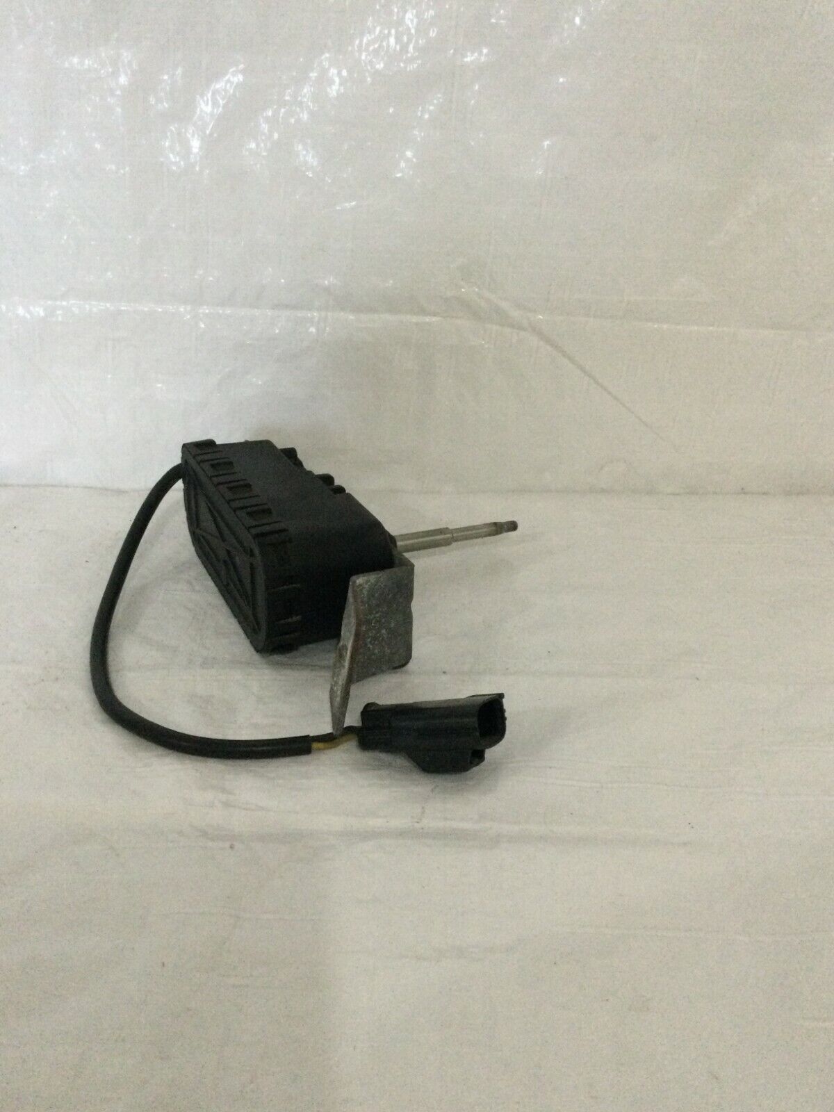 2004 Volvo S60 Headlamp Washer Motor OEM