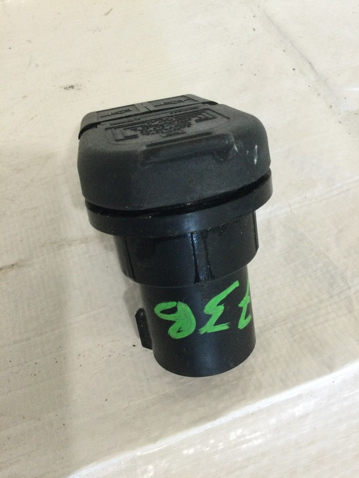 2020 Sierra Denali 1500 Rear Bumper Trailer Tow Plug OEM