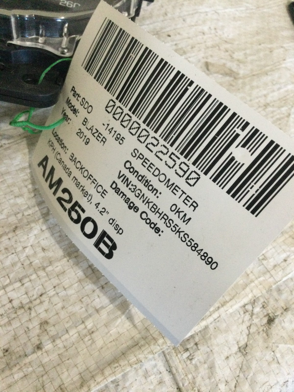 2019-2020 Chevrolet Blazer Speedometer Cluster OEM 84616440