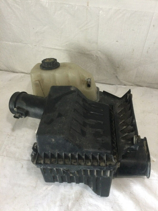 2015 Ford F-350SD 6.2 Air Cleaner Filter Box w/ Coolant Reservoir OEM F250SD
