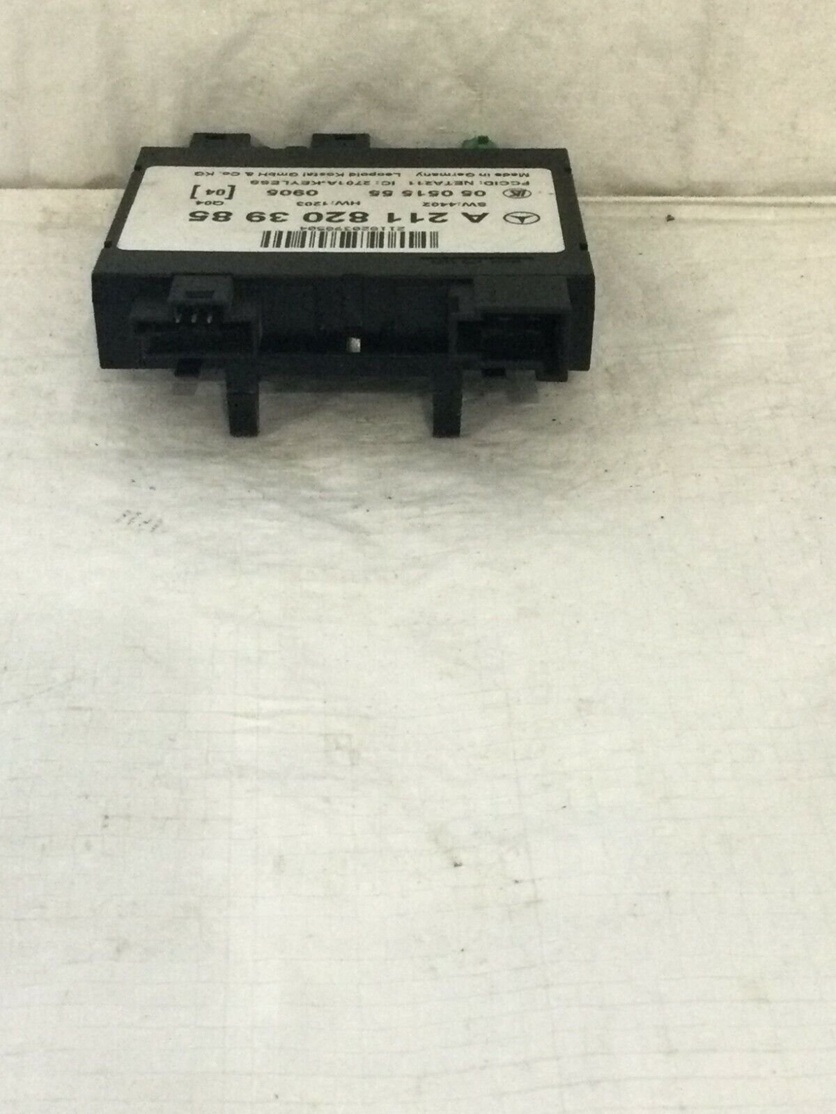2003-2006 Mercedes Benz W211 E55AMG Keyless Go Entry Control Module 2118203985