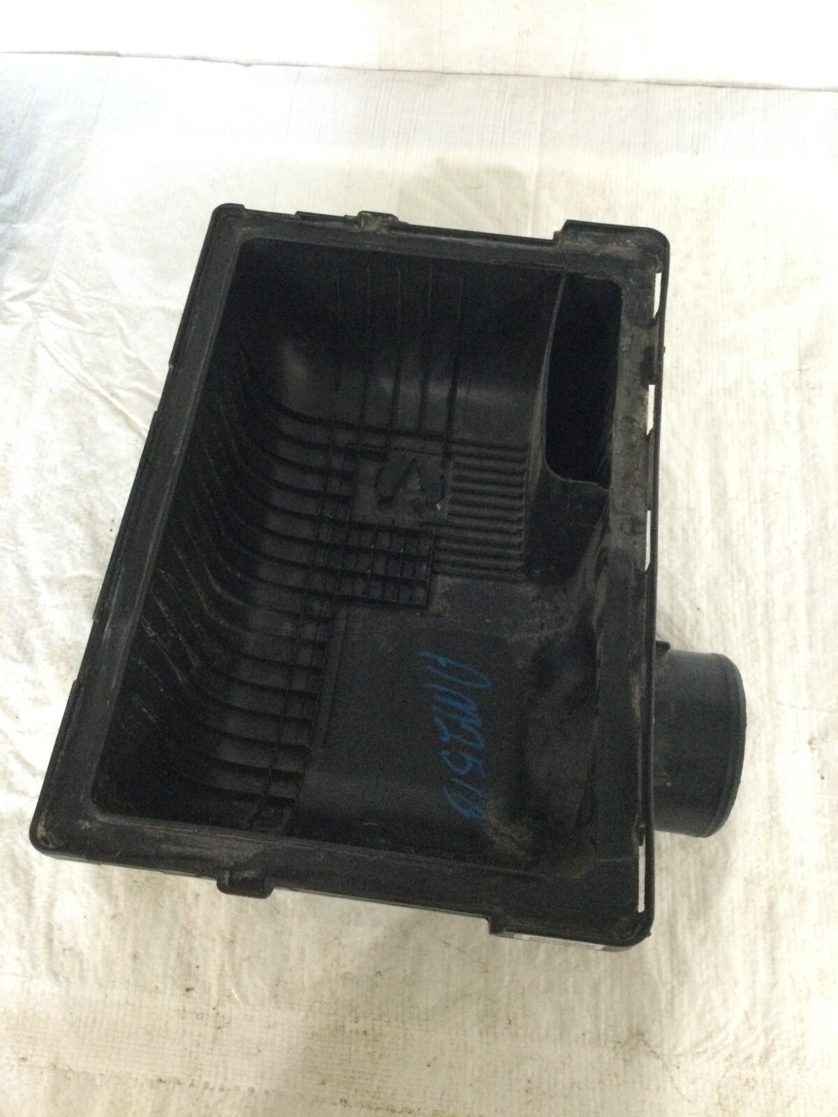 2019 Dodge Ram 1500 Air Cleaner Filter Box Top Lid OEM