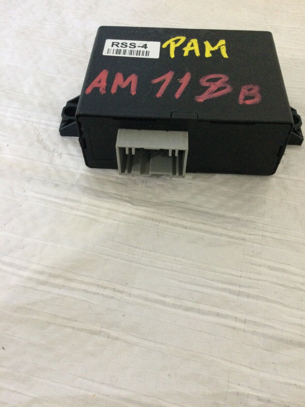 2017-2019 Ford Taurus Driver  Park Assist Control Module DA5T-15K866-EA