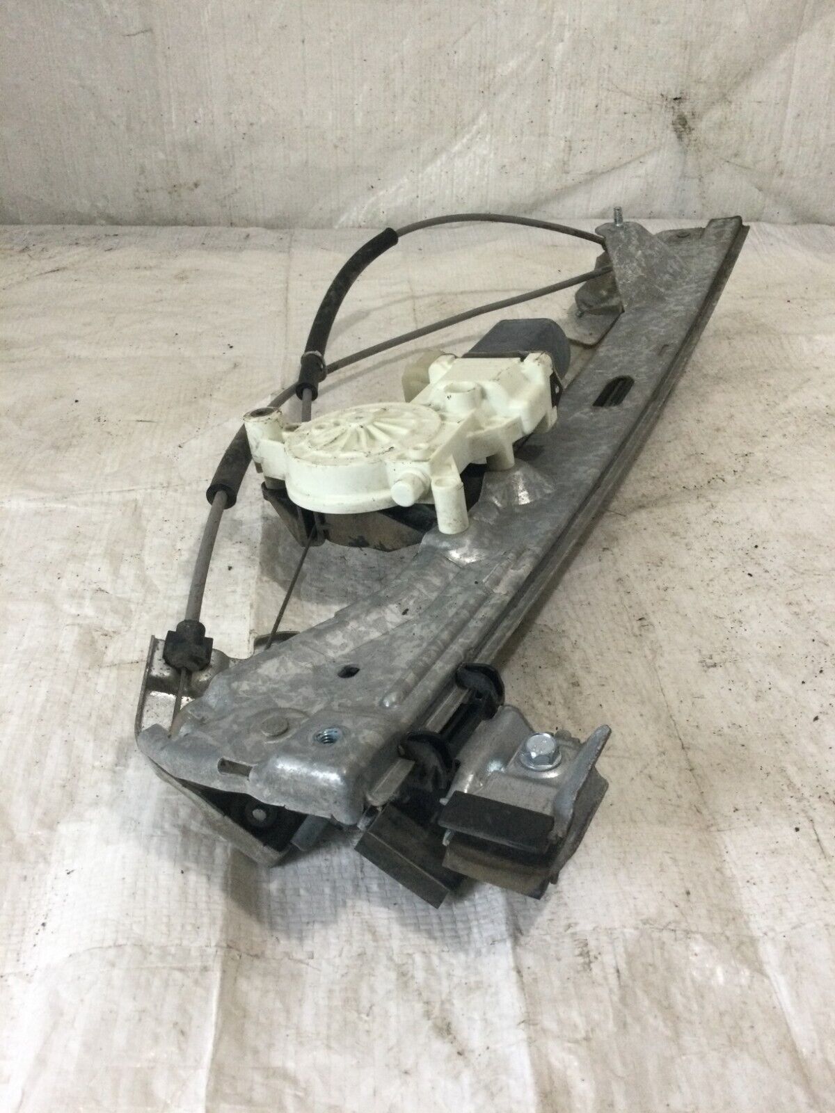 2007 GMC YUKON XL1500  Rear Right Passenger  Side  Door Power  Window Regulator