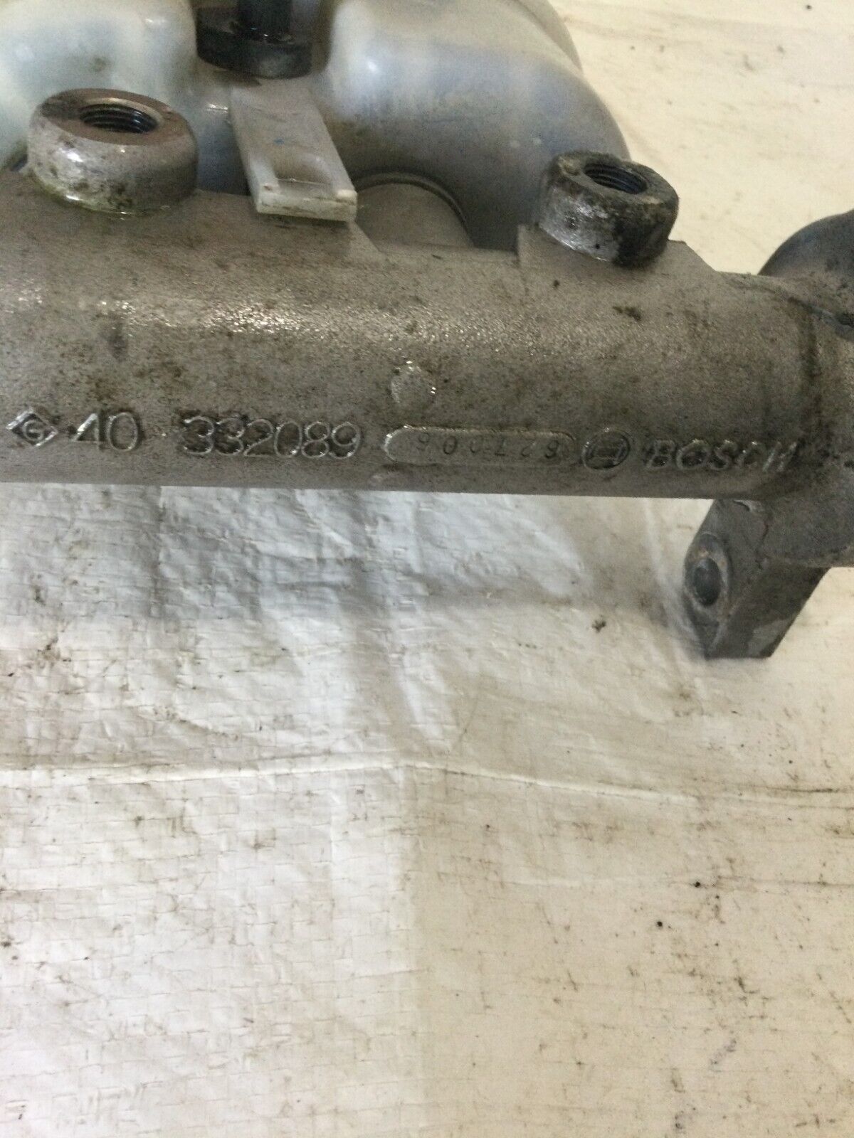2007 Cadillac Escalade ESV Master Brake cylinder W/ Reservoir OEM