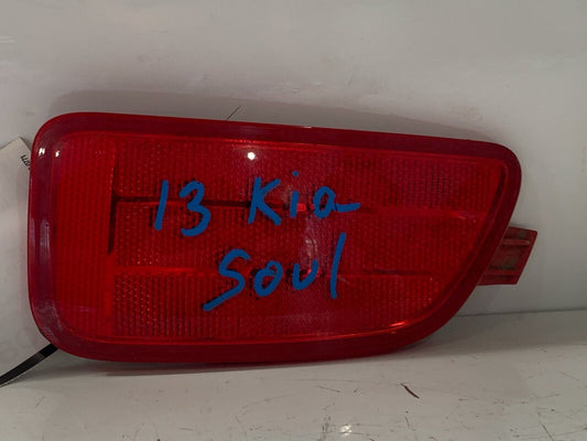 2013 Kia Soul Bumper Reflector Right Passenger Side OEM RH
