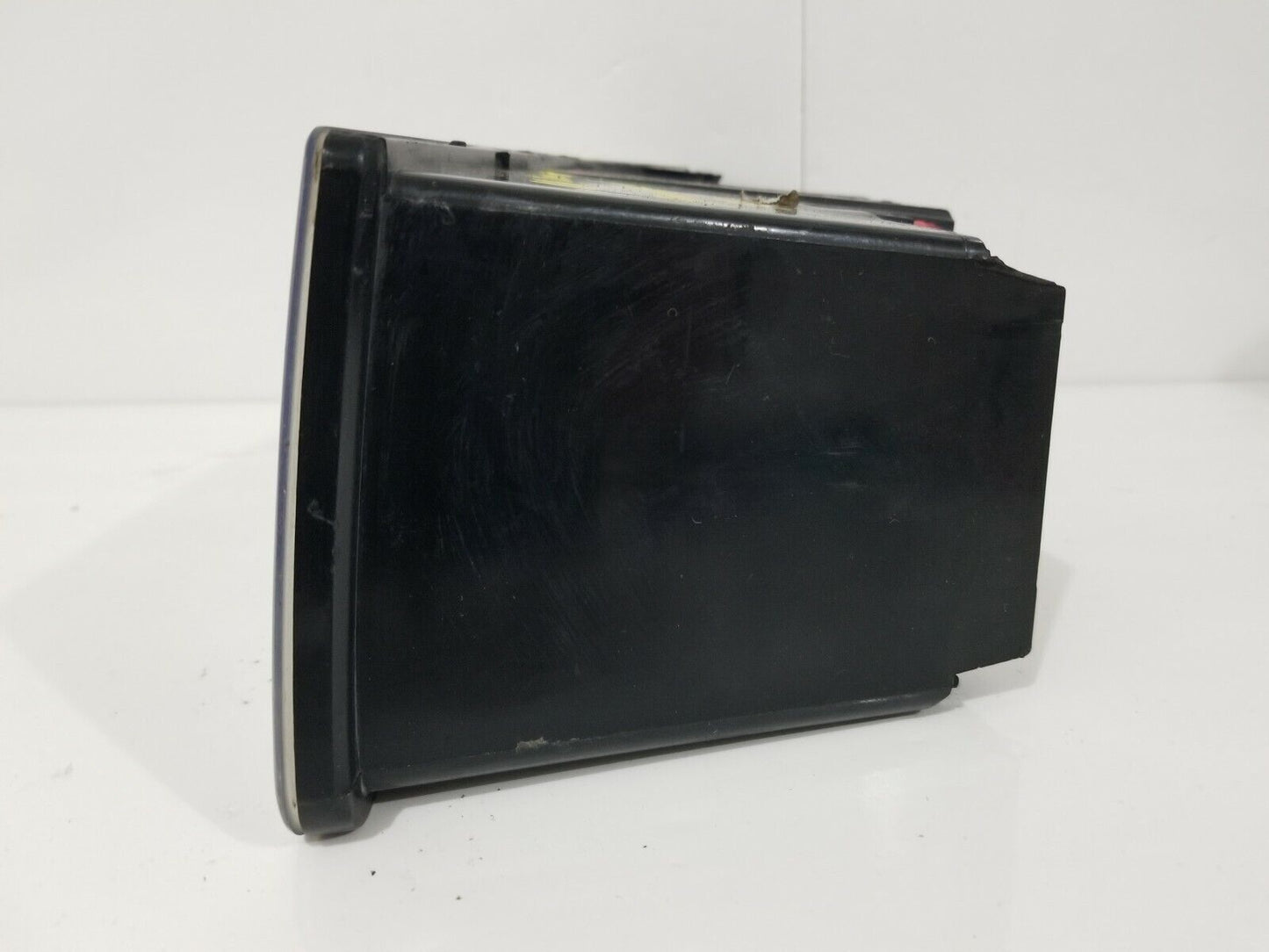 2004 Chevrolet Avalanche 1500 Right Passenger Side Headlight OEM RH