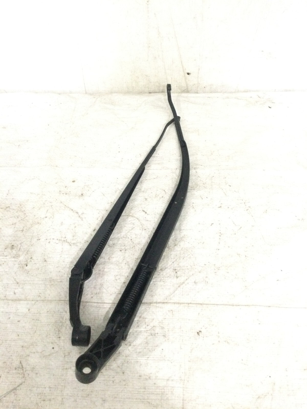 2017 Toyota Corolla Wiper Arm Set OEM
