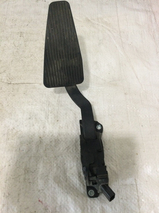 2013-2018 Dodge Ram 1500 2500 3500 Accelerator Gas Pedal 68043161AA OEM