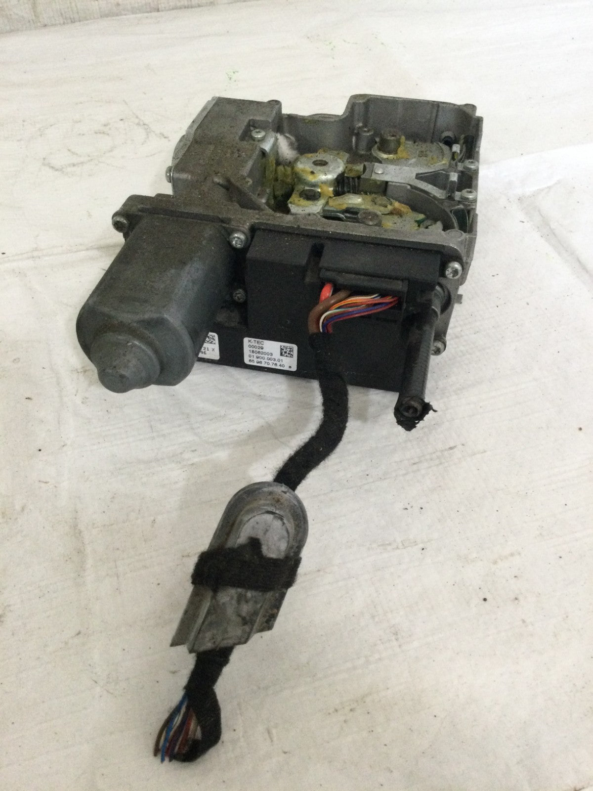 2004 BMW 745I Electronic Emergency Brake Actuator OEM 05360080