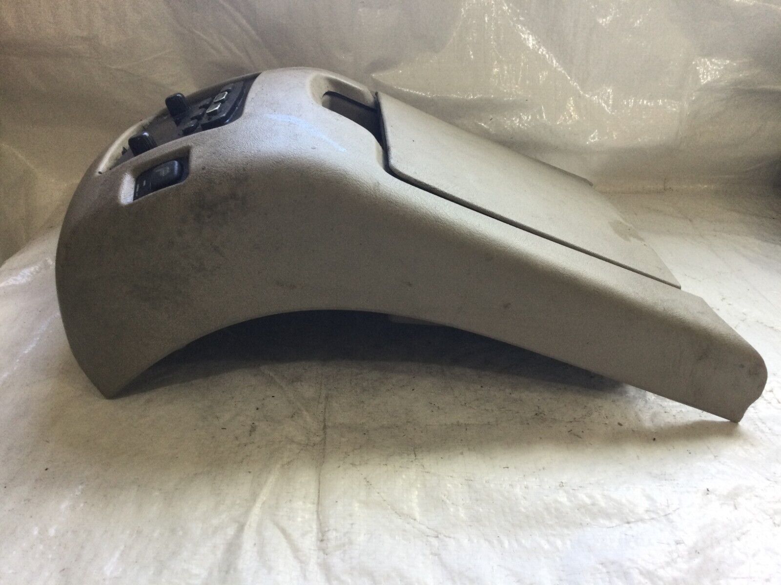 2003-2006 Cadillac Escalade Front Console Rear Panel OEM