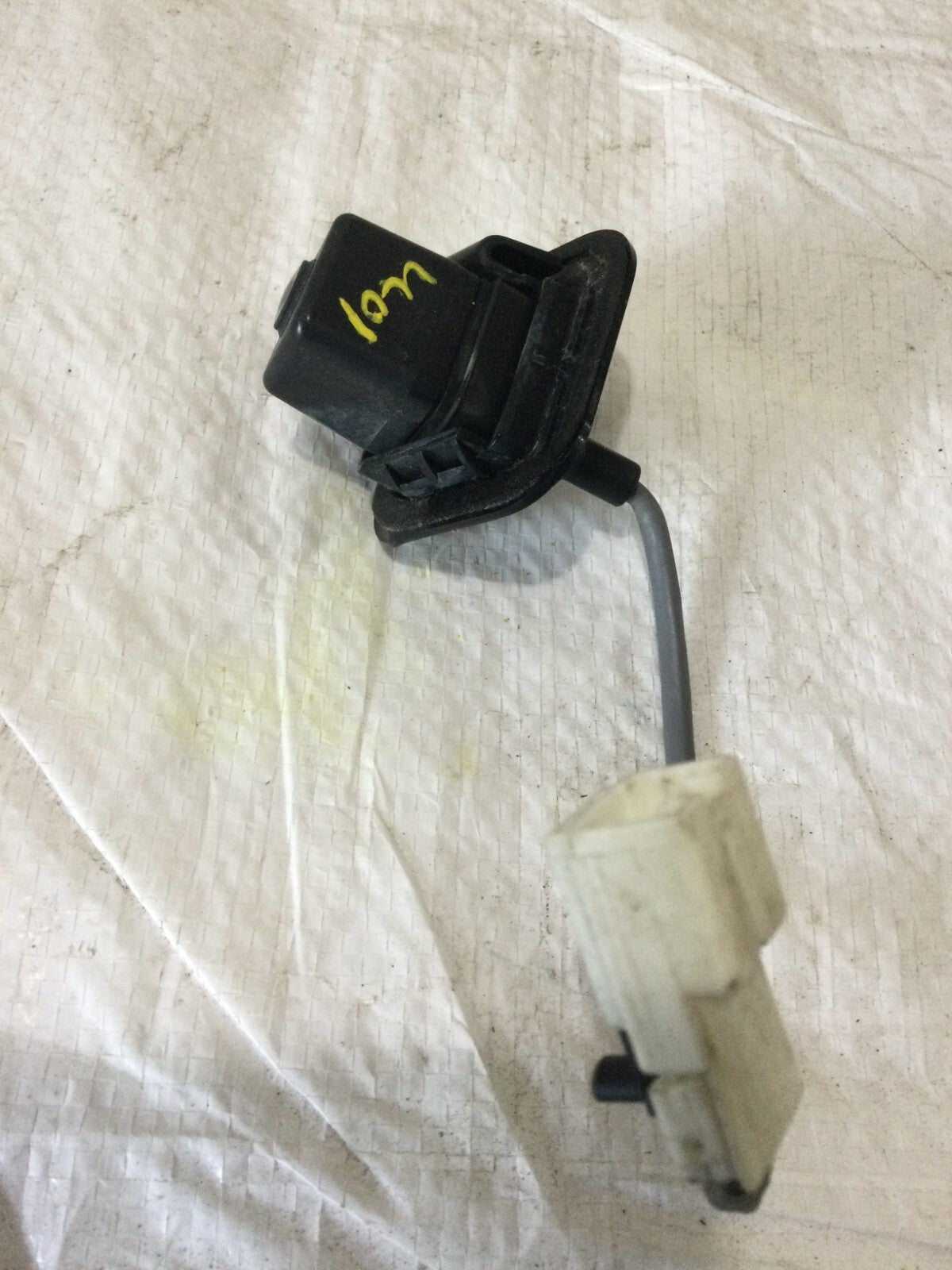 2006-2007 Infiniti M45 M35 Decklid Mounted Rear View Camera OEM