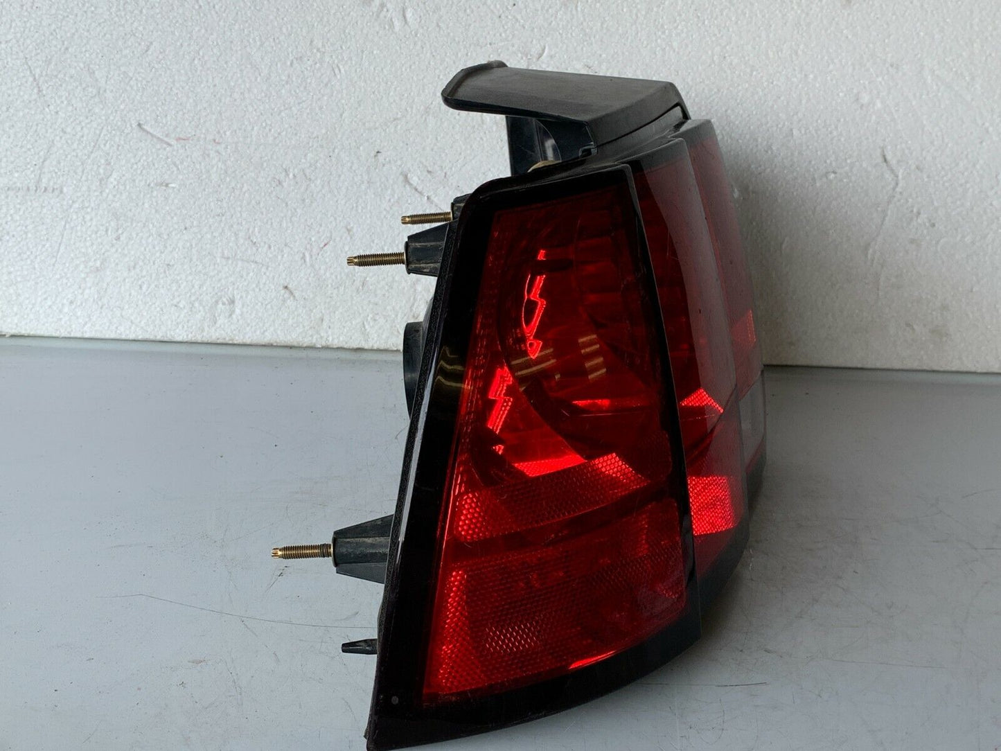 2004 Ford Mustang Tail Light Lamp Rear Left Driver Side OEM LH