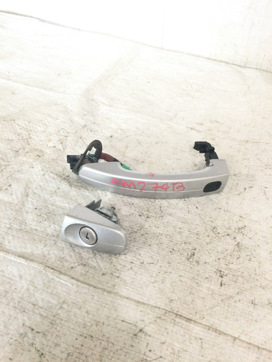 2014 Ford Escape Front Left Outside Door Handle Assembly OEM