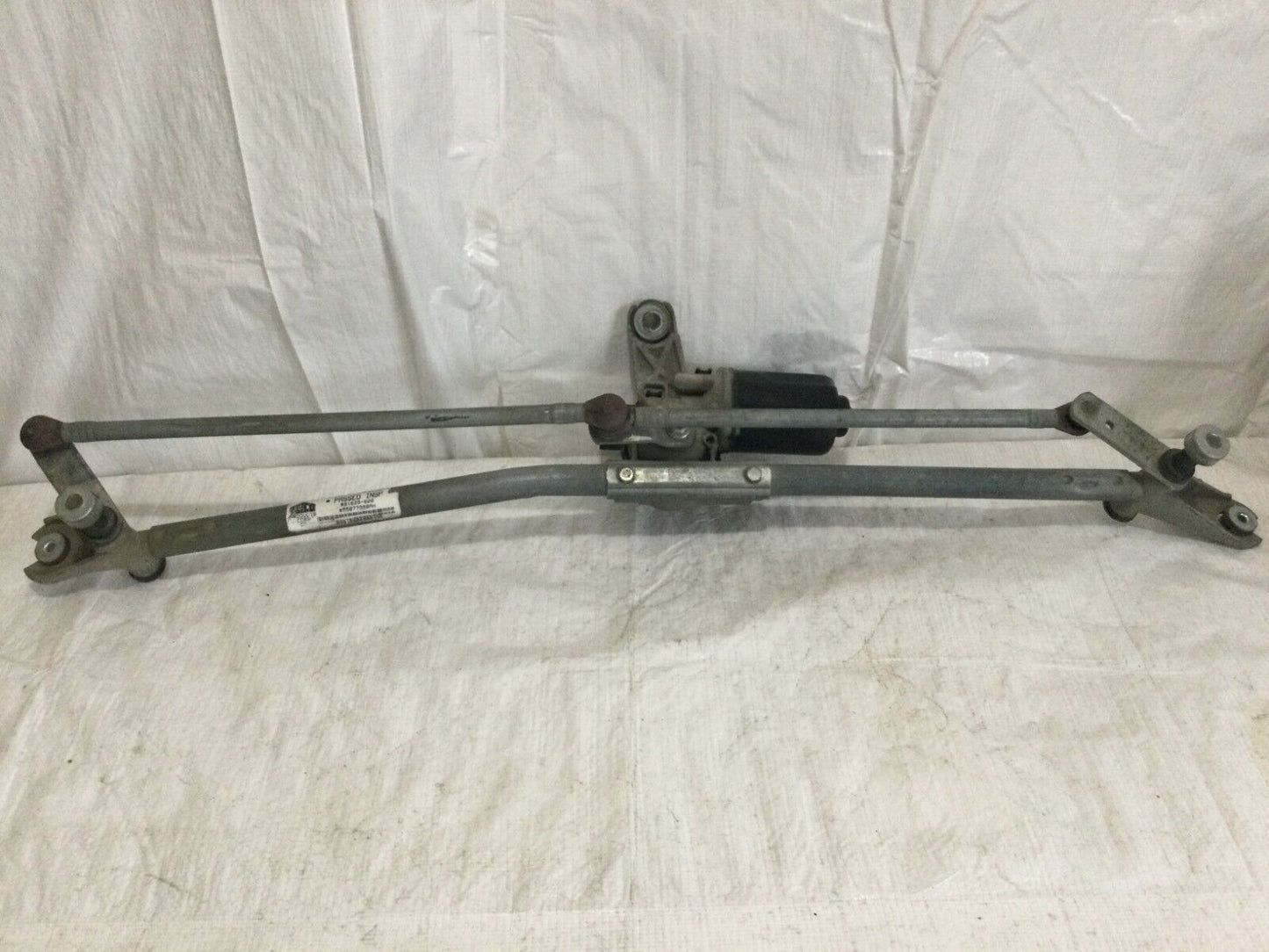 2004-2008 Dodge Ram 1500 Front Windshield Wiper Motor And Linkage OEM