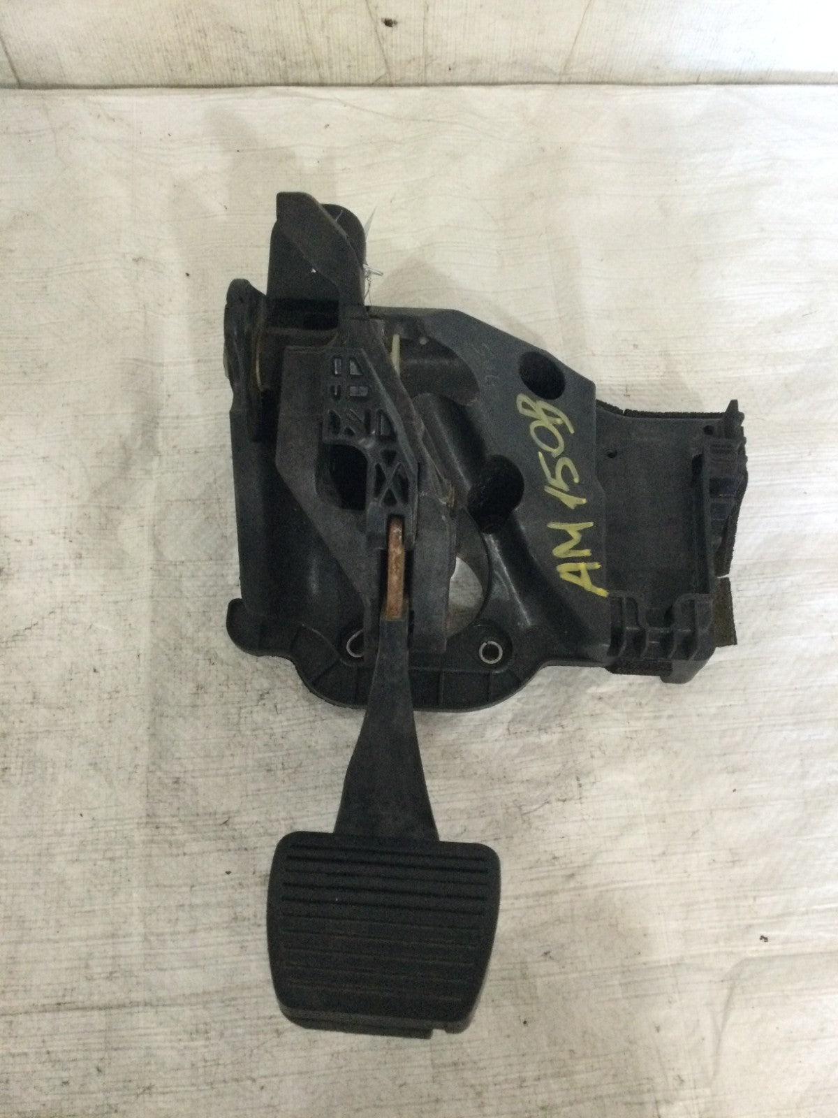 2019 Jeep Compass Brake Pedal Assembly OEM 68319939AA