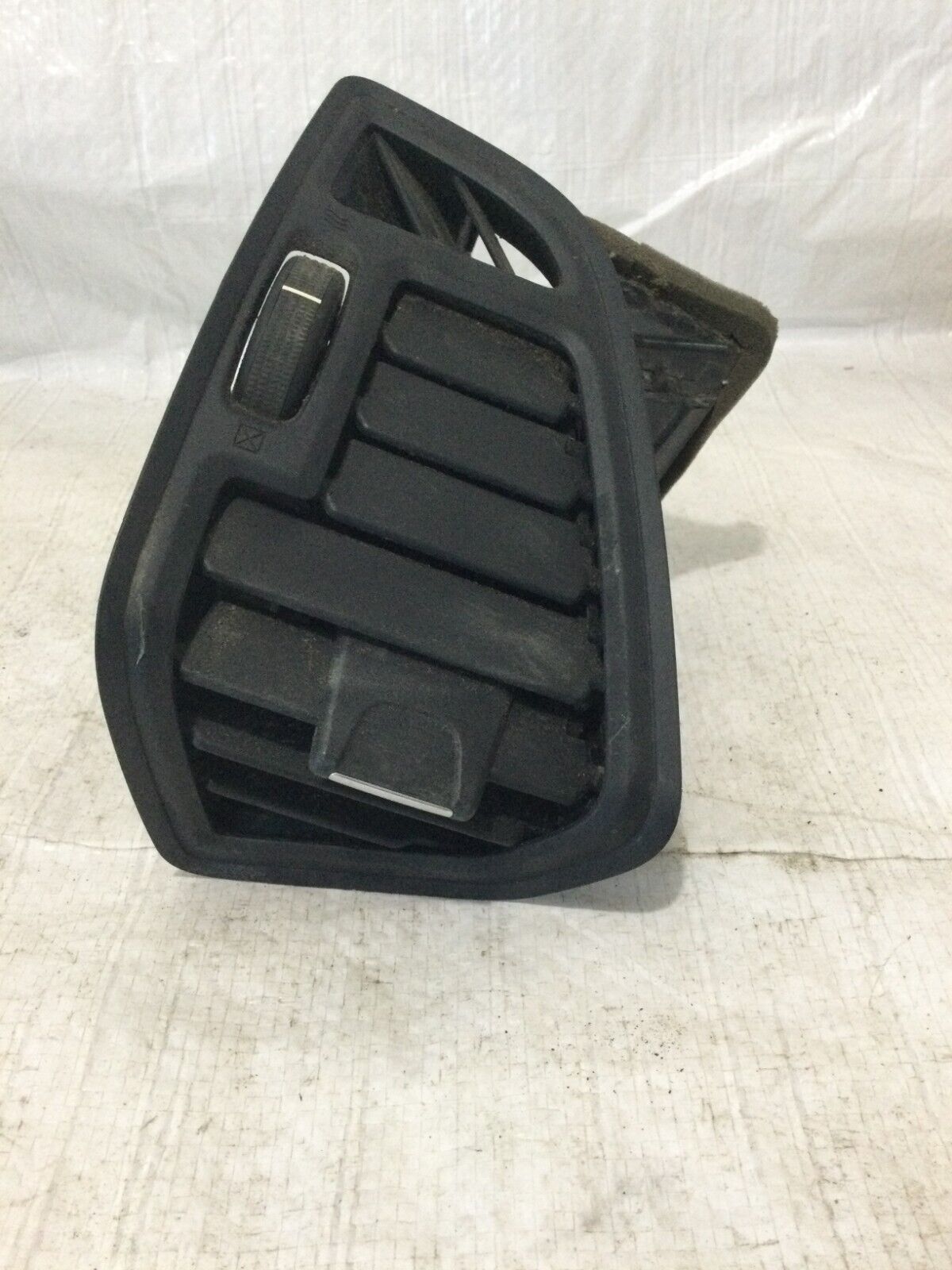 2019 Ford Escape Left Driver Dash Air Vent OEM