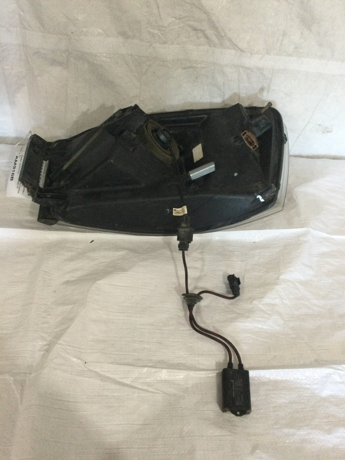 2007 Dodge Ram 2500 Right Passenger Side Headlamp Assembly OEM
