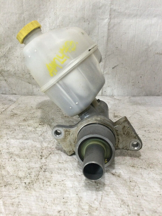 2010 Dodge Ram 2500 Master Brake Cylinder W/ Reservoir OEM