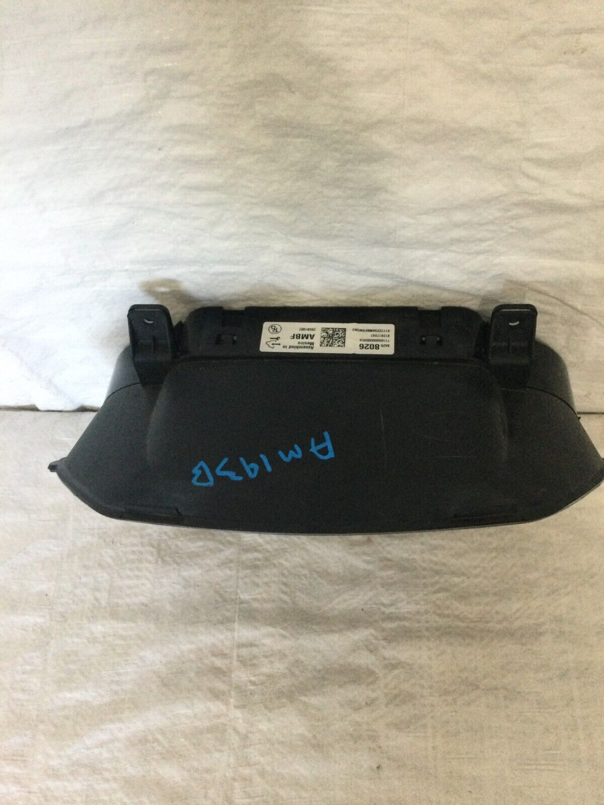 2018 Chevrolet Silverado 1500 Speedometer KPH Canada Market 84298026 OEM