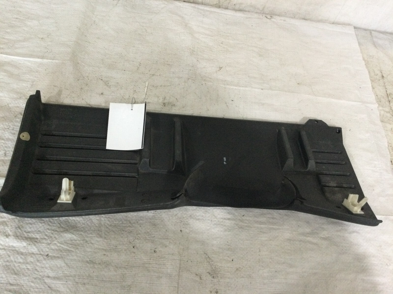 2001 Chevrolet Silverado 2500 Dash Knee Bolster Trim Cover OEM