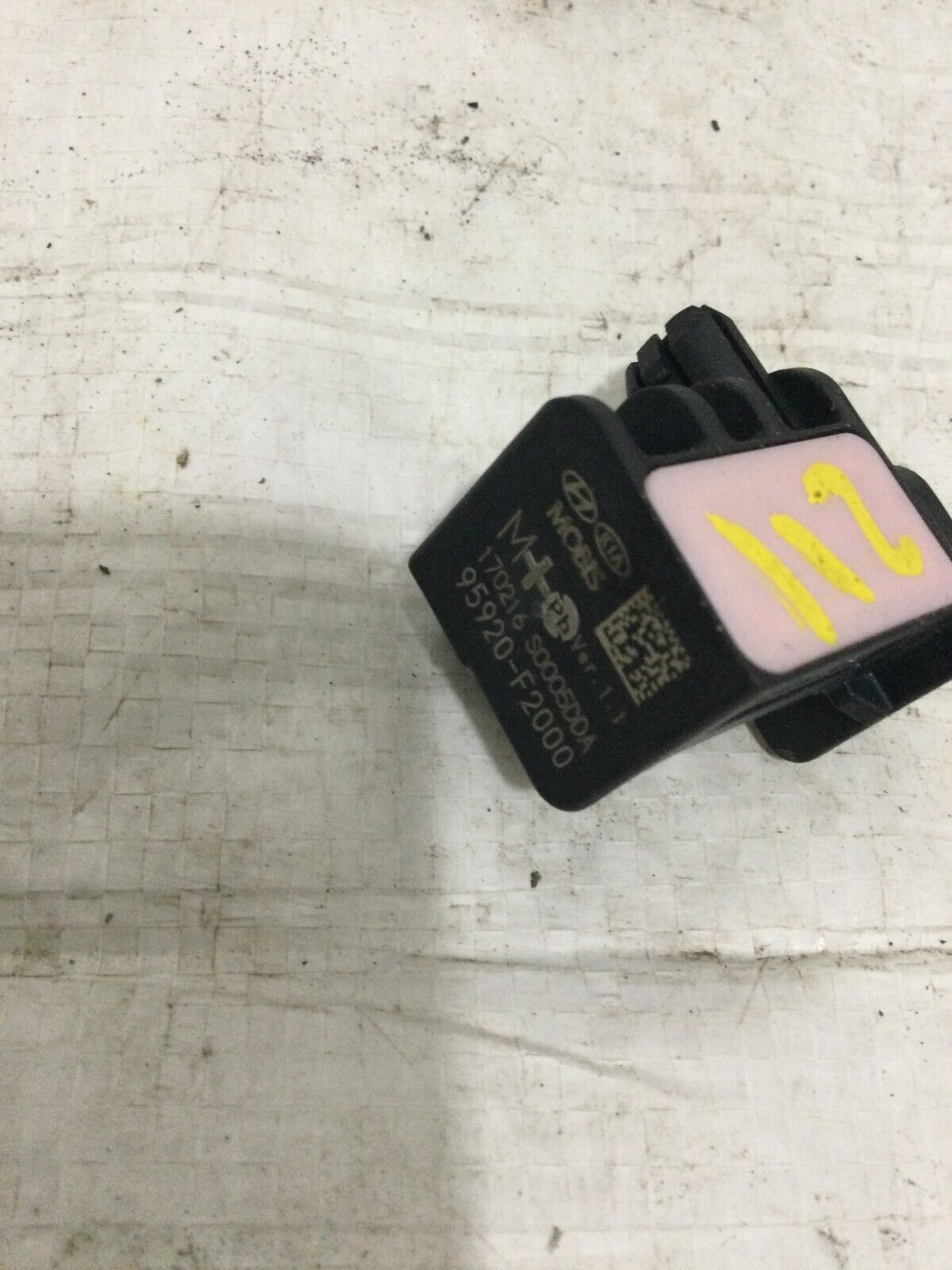 2017-2019 Hyundai Elantra Left Crash Impact Sensor 95920-F2000 OEM