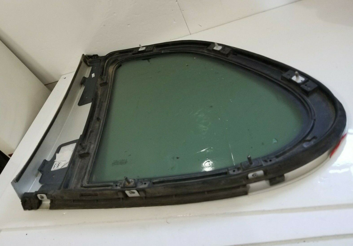 2005 Porsche Cayenne Quarter Window Glass Right Passenger Side Tinted OEM RH
