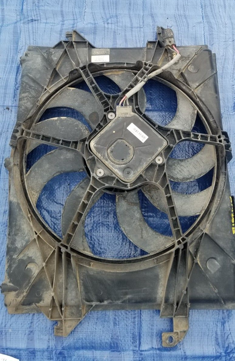 2019-2022 Dodge Ram 1500 Electric Cooling Fan Assembly OEM