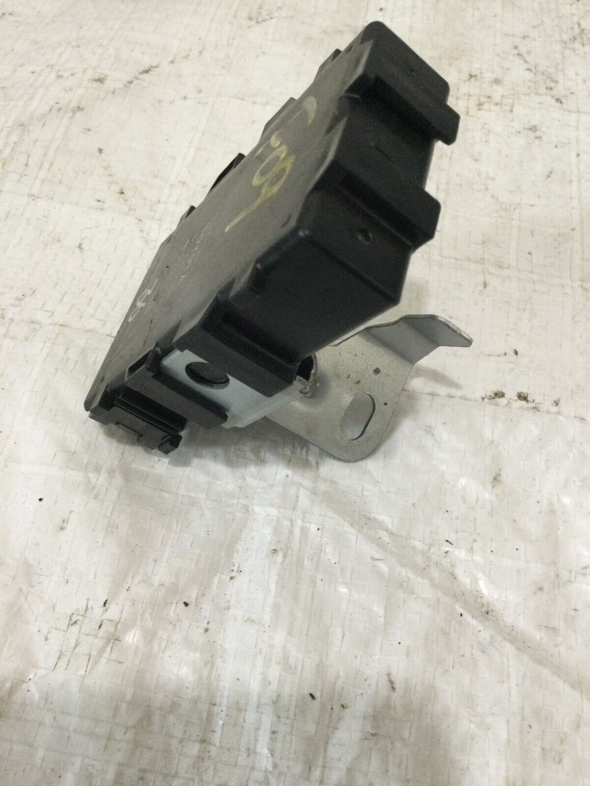 2018 Toyota Corolla Network Gateway Control Module 89100-02040 OEM